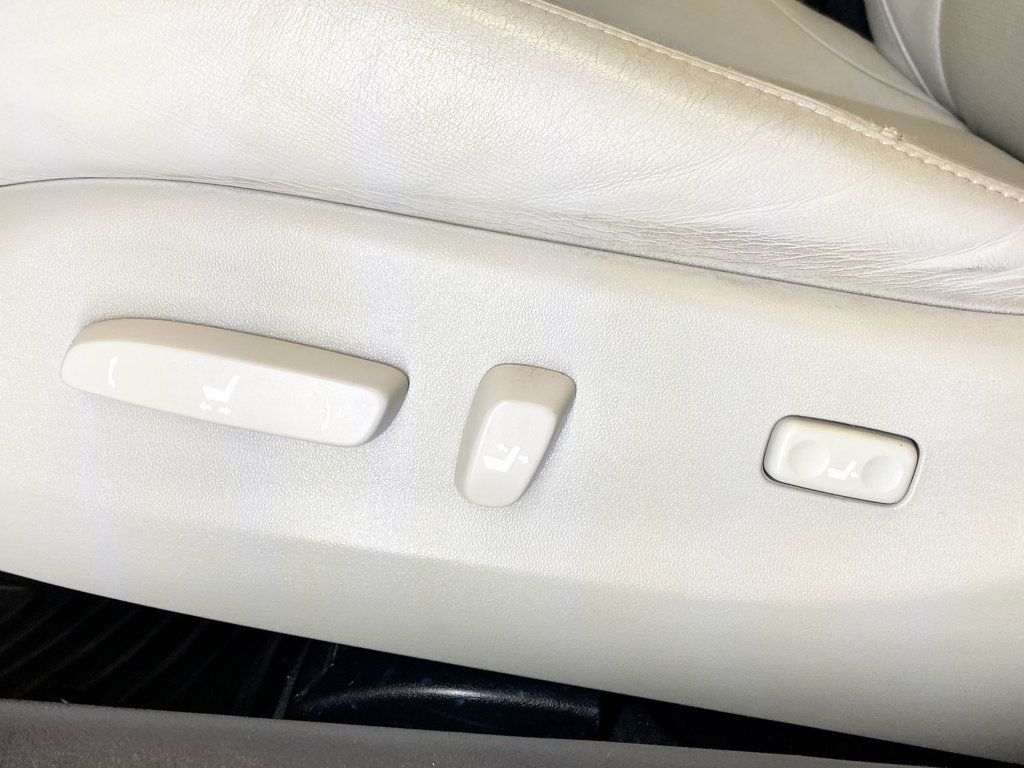 2008 Lexus IS 250 4dr Sport Sedan Automatic AWD - 22965780 - 17