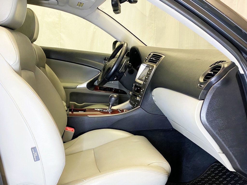 2008 Lexus IS 250 4dr Sport Sedan Automatic AWD - 22965780 - 40