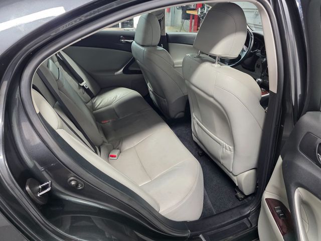 2008 Lexus IS 250 4dr Sport Sedan Automatic AWD - 23021612 - 24