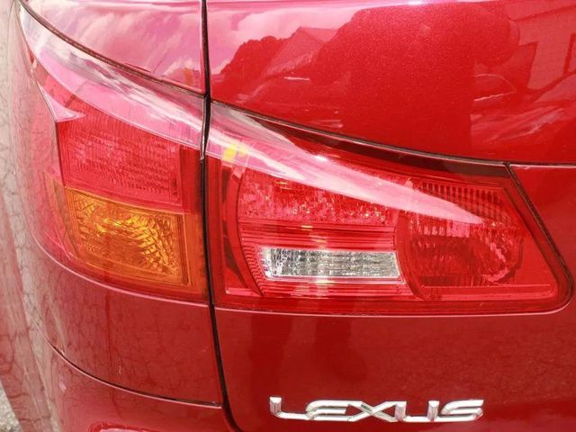 2008 Lexus IS 250 LOADED!!! SUNROOF, BACKUP CAM, NAVI, WOODGRAIN, AWD!!!! - 22521412 - 11