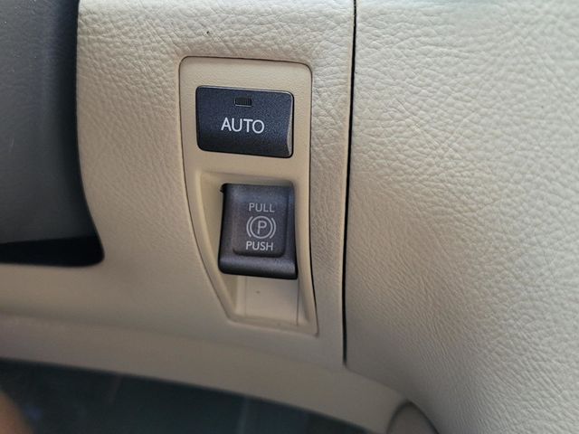 2008 Lexus LS 460 4dr Sedan - 22837995 - 26