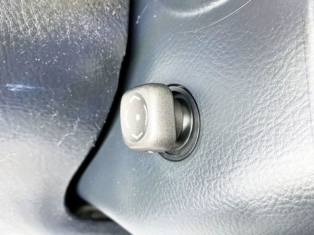 2008 Lexus LS 460 4dr Sedan - 22944378 - 26