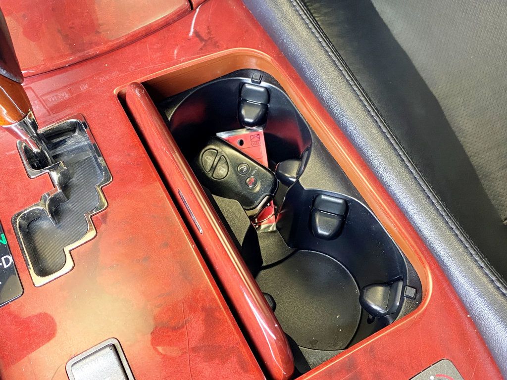 2008 Lexus LS 460 4dr Sedan - 22944378 - 36