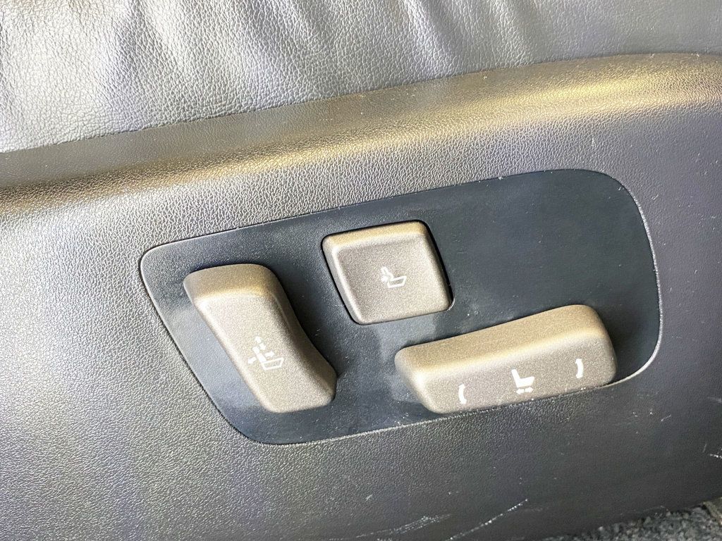 2008 Lexus LS 460 4dr Sedan - 22944378 - 44