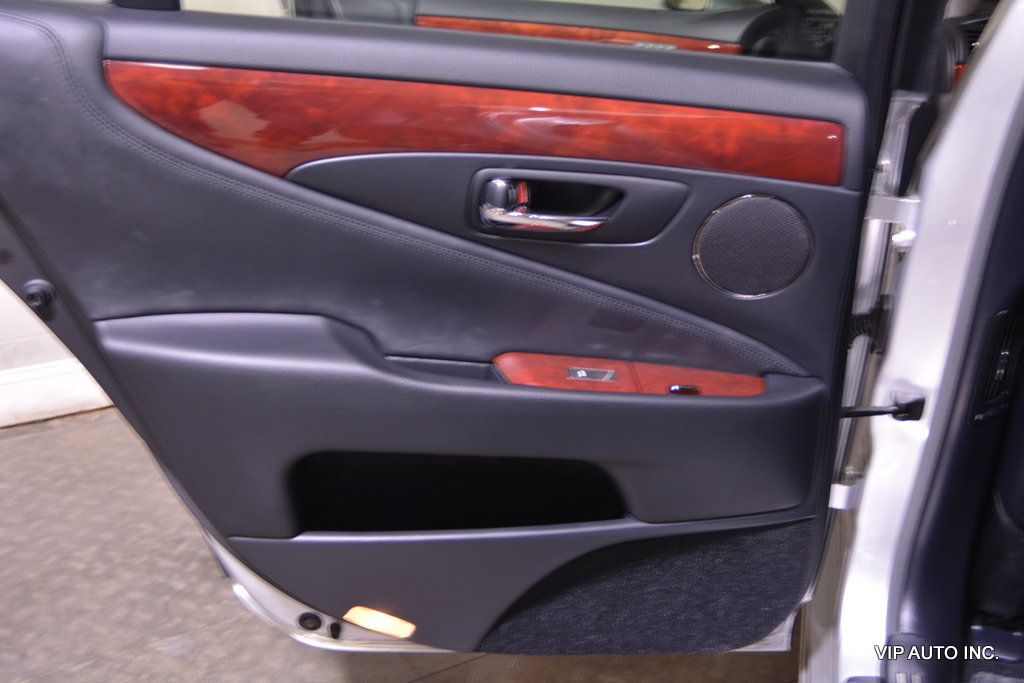 2008 Lexus LS 460 4dr Sedan - 22818306 - 8