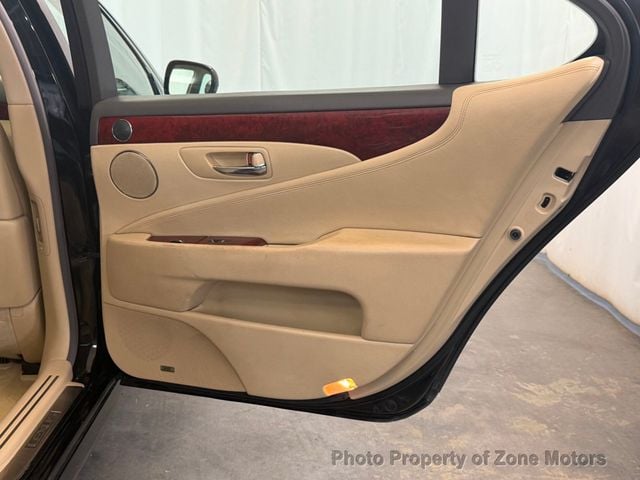 2008 Lexus LS 460 4dr Sedan LWB - 23037179 - 16