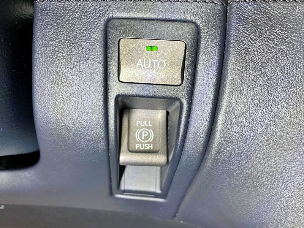 2008 Lexus LS 600h L New hybrid battery / Executive rear seat and DVD  - 23010966 - 36