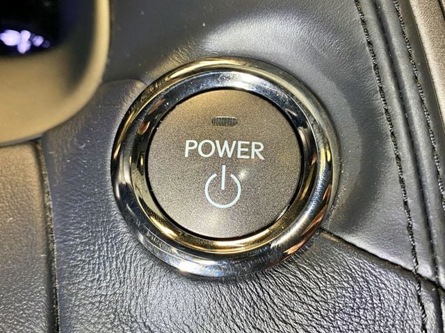 2008 Lexus LS 600h L New hybrid battery / Executive rear seat and DVD  - 23010966 - 37