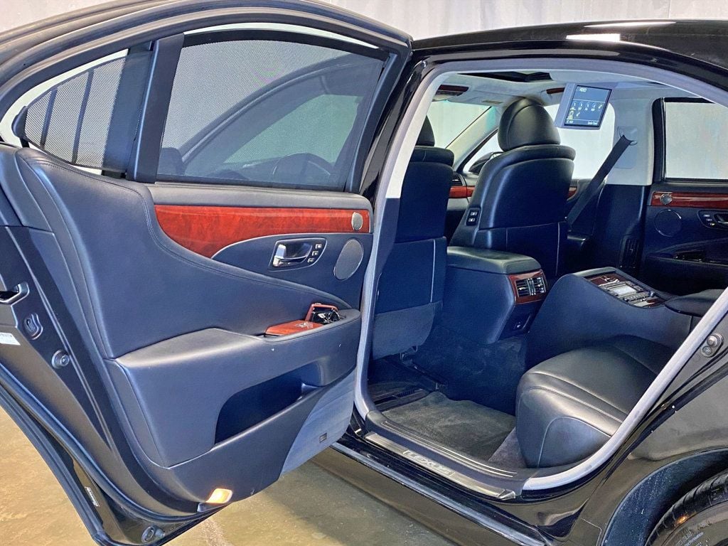 2008 Lexus LS 600h L New hybrid battery / Executive rear seat and DVD  - 23010966 - 60