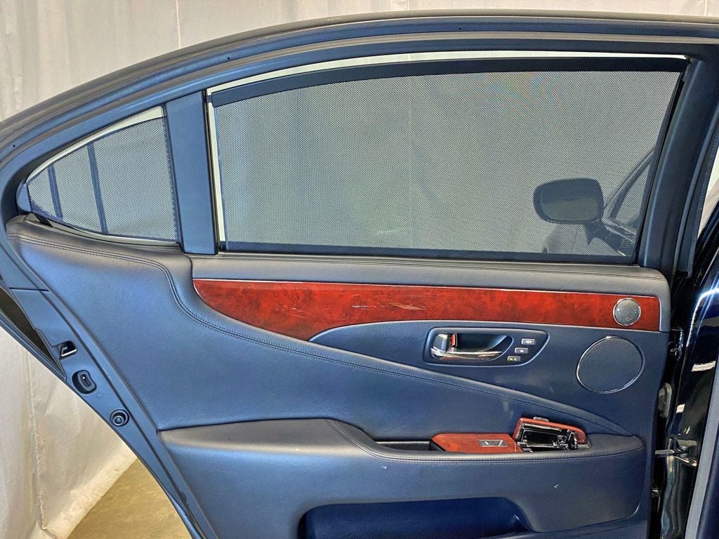 2008 Lexus LS 600h L New hybrid battery / Executive rear seat and DVD  - 23010966 - 61