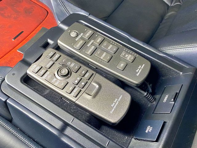 2008 Lexus LS 600h L New hybrid battery / Executive rear seat and DVD  - 23010966 - 70
