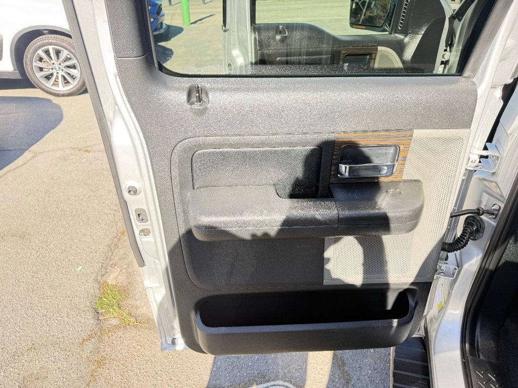 2008 Lincoln Mark LT - 22927161 - 13