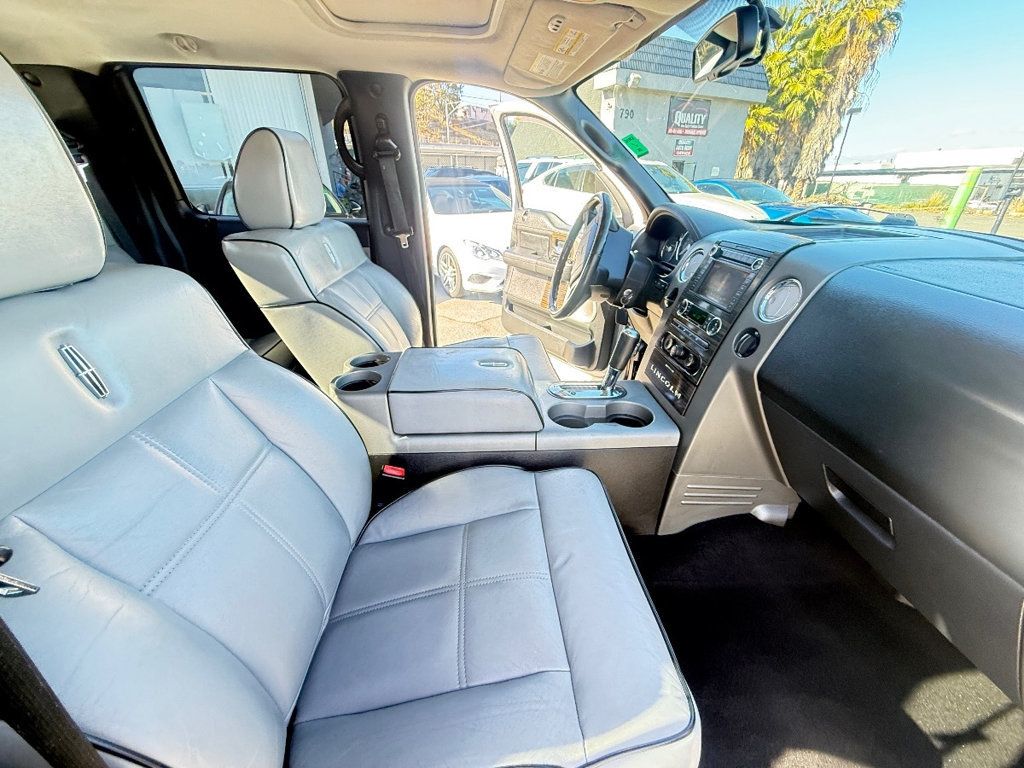 2008 Lincoln Mark LT - 22927161 - 16