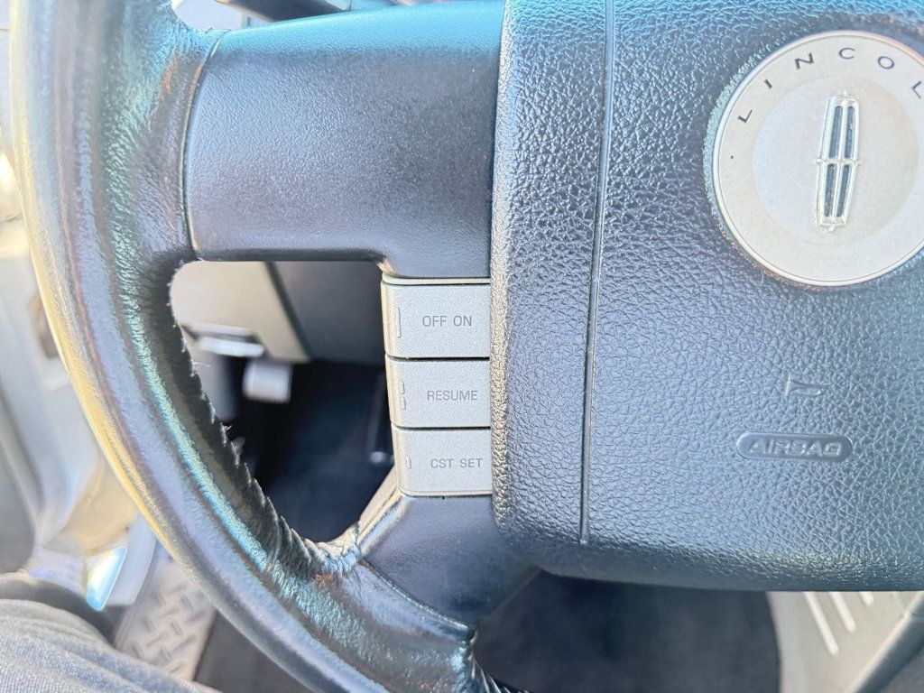2008 Lincoln Mark LT - 22927161 - 21