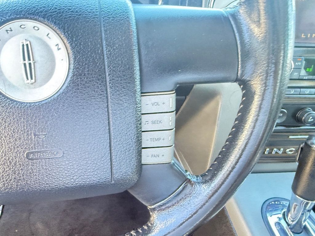 2008 Lincoln Mark LT - 22927161 - 22
