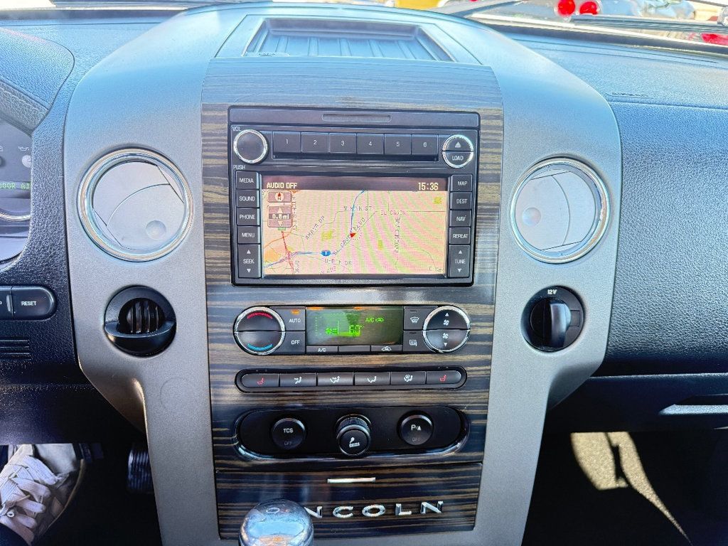 2008 Lincoln Mark LT - 22927161 - 25