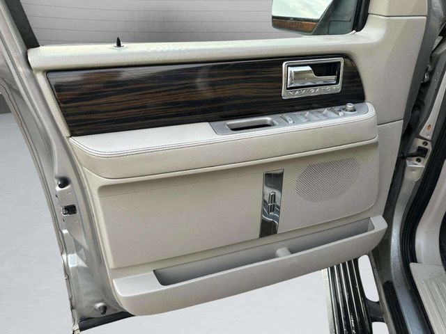 2008 Lincoln Navigator L 4WD 4dr - 22949089 - 9