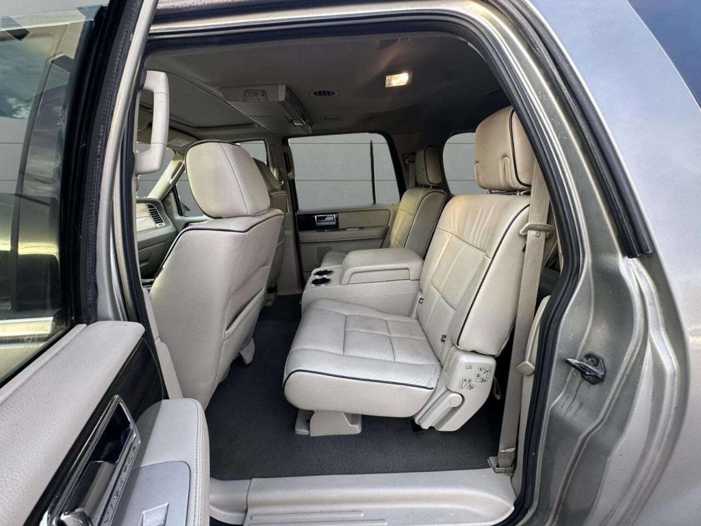 2008 Lincoln Navigator L 4WD 4dr - 22949089 - 17