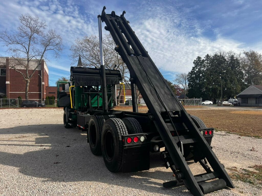 2008 Mack GU-800 ROLL OFF CONTAINER TRUCK TANDEM AXLE 53,000 ORIGINAL MILES - 20220634 - 33