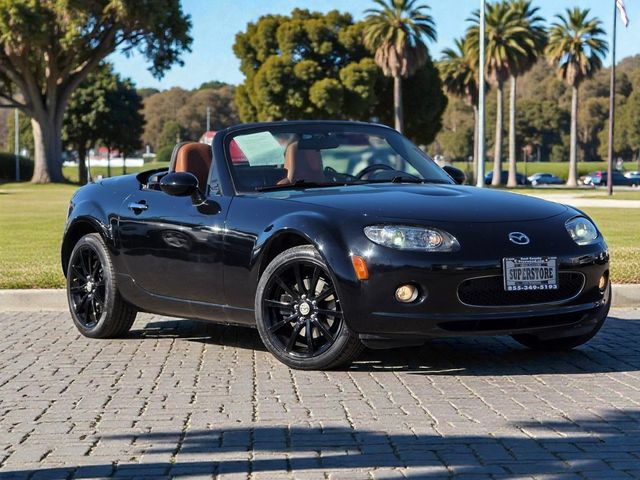 2008 Mazda MX-5 Miata 2dr Convertible PRHT Automatic Grand Touring - 22965694 - 1