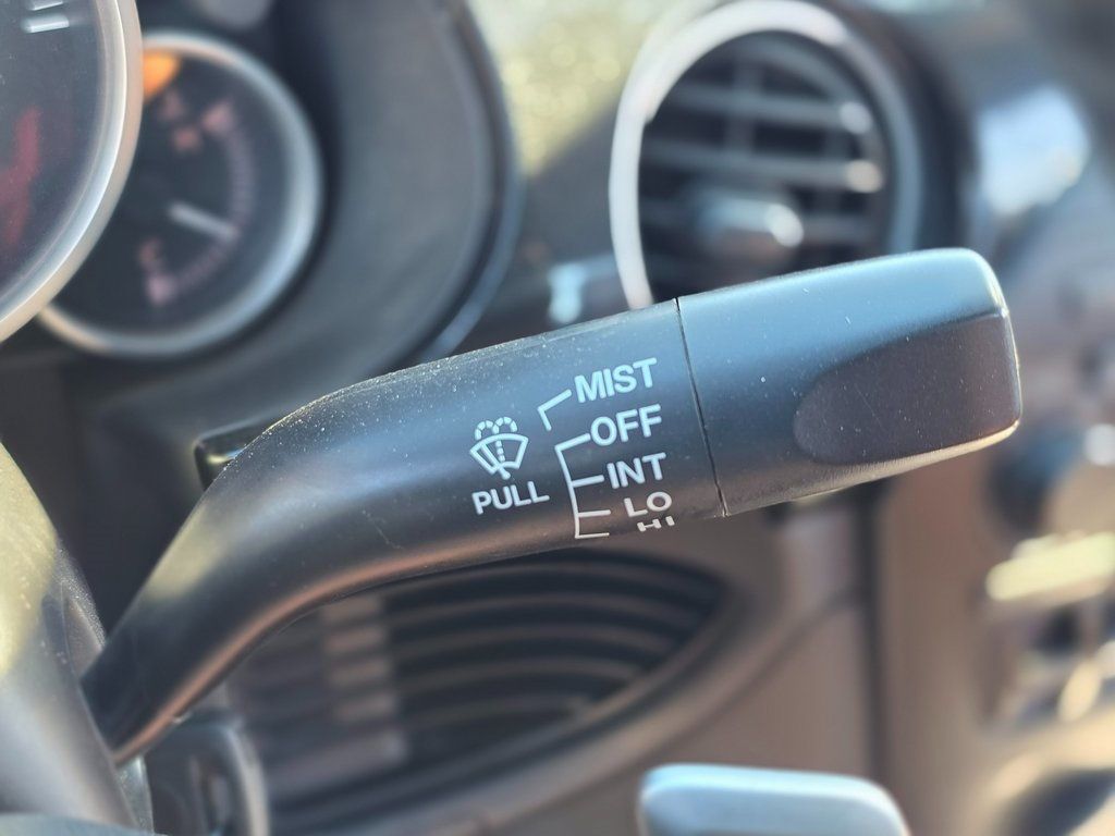 2008 Mazda MX-5 Miata 2dr Convertible PRHT Automatic Grand Touring - 22965694 - 34