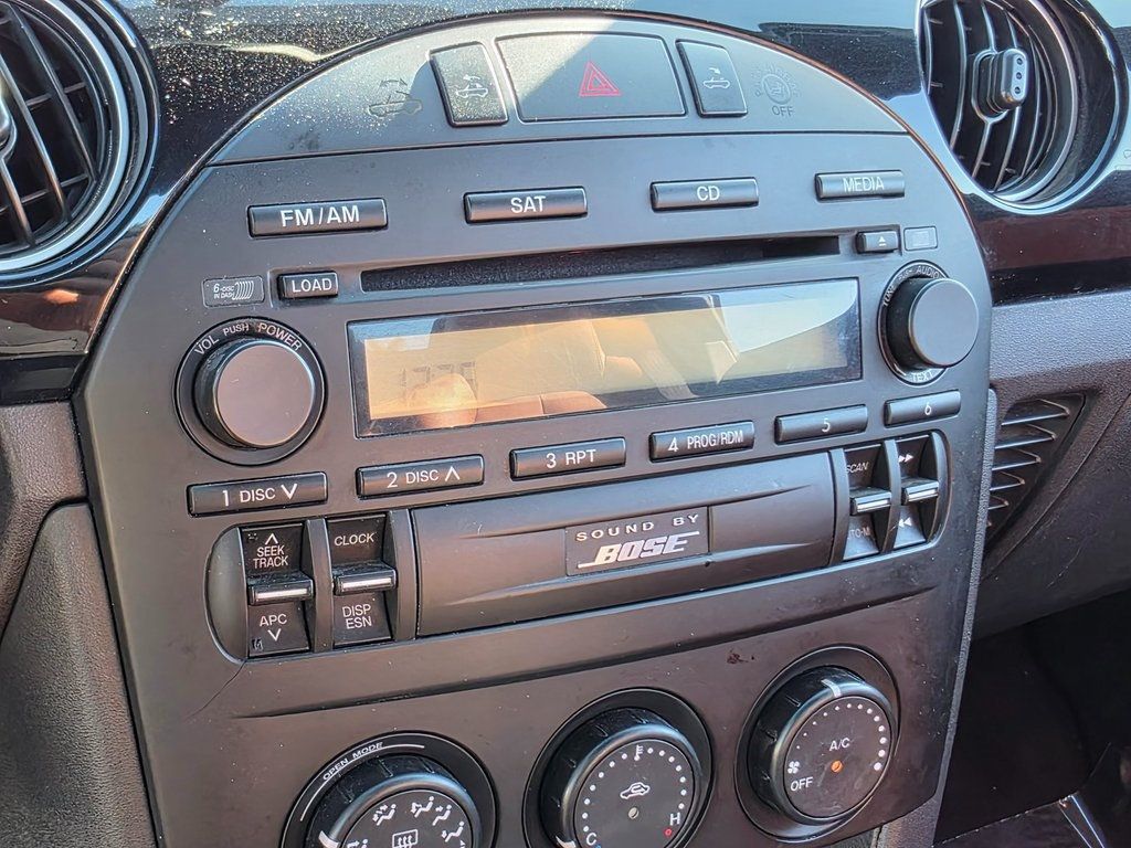 2008 Mazda MX-5 Miata 2dr Convertible PRHT Manual Grand Touring - 22950679 - 28