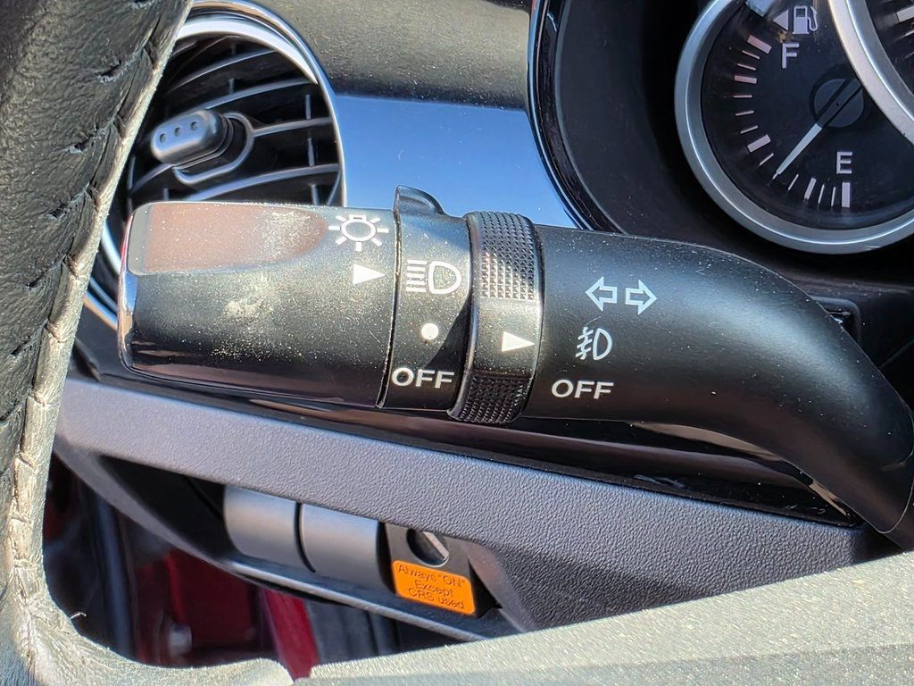 2008 Mazda MX-5 Miata 2dr Convertible PRHT Manual Grand Touring - 22950679 - 32