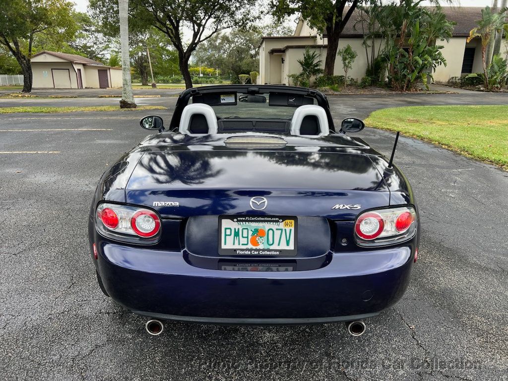 2008 Mazda MX-5 Miata Grand Touring Convertible Hardtop Roadster - 22703586 - 13