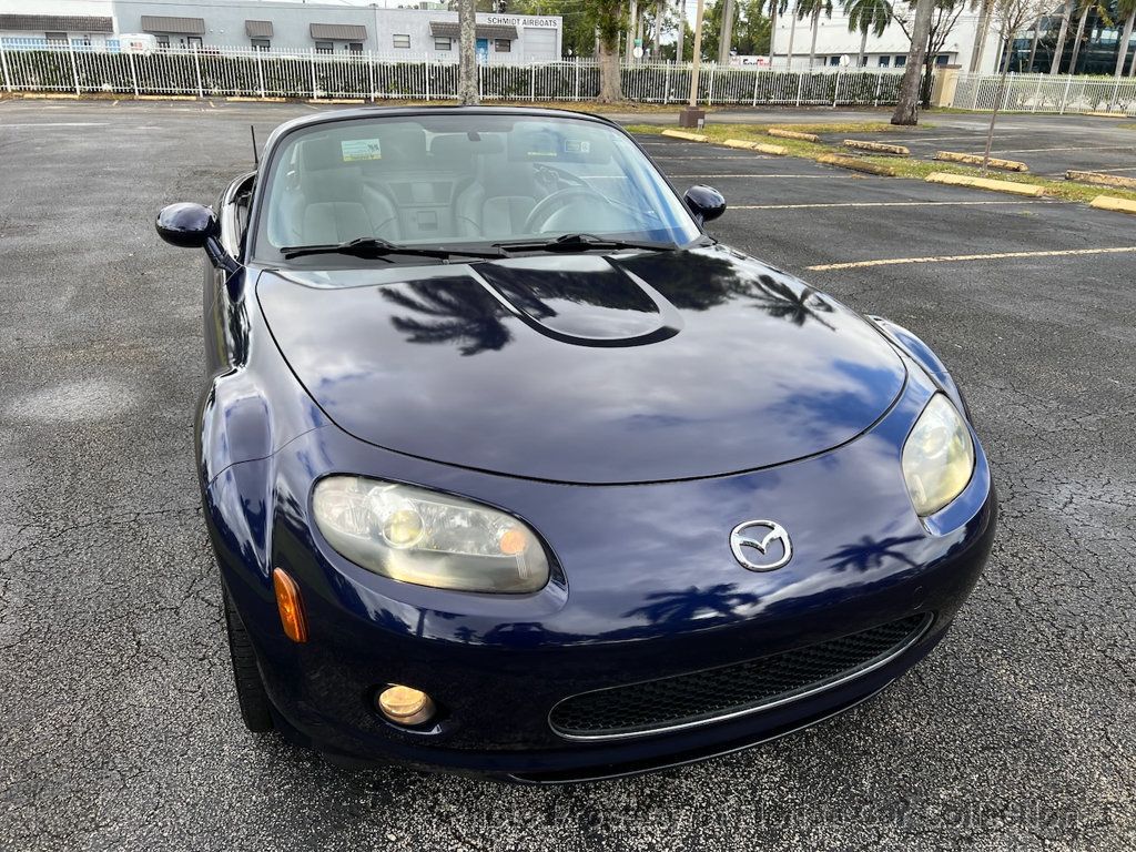 2008 Mazda MX-5 Miata Grand Touring Convertible Hardtop Roadster - 22703586 - 14