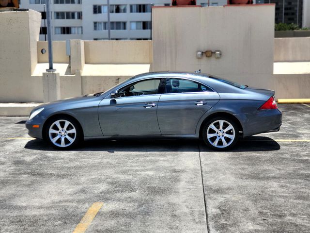 2008 Mercedes-Benz CLS CLS550 4dr Coupe 5.5L - 22063671 - 7