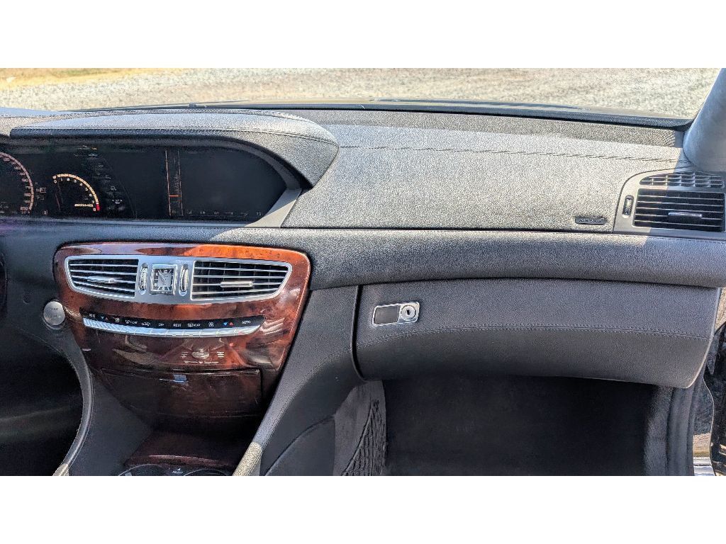 2008 Mercedes Benz CL AMG photo 21