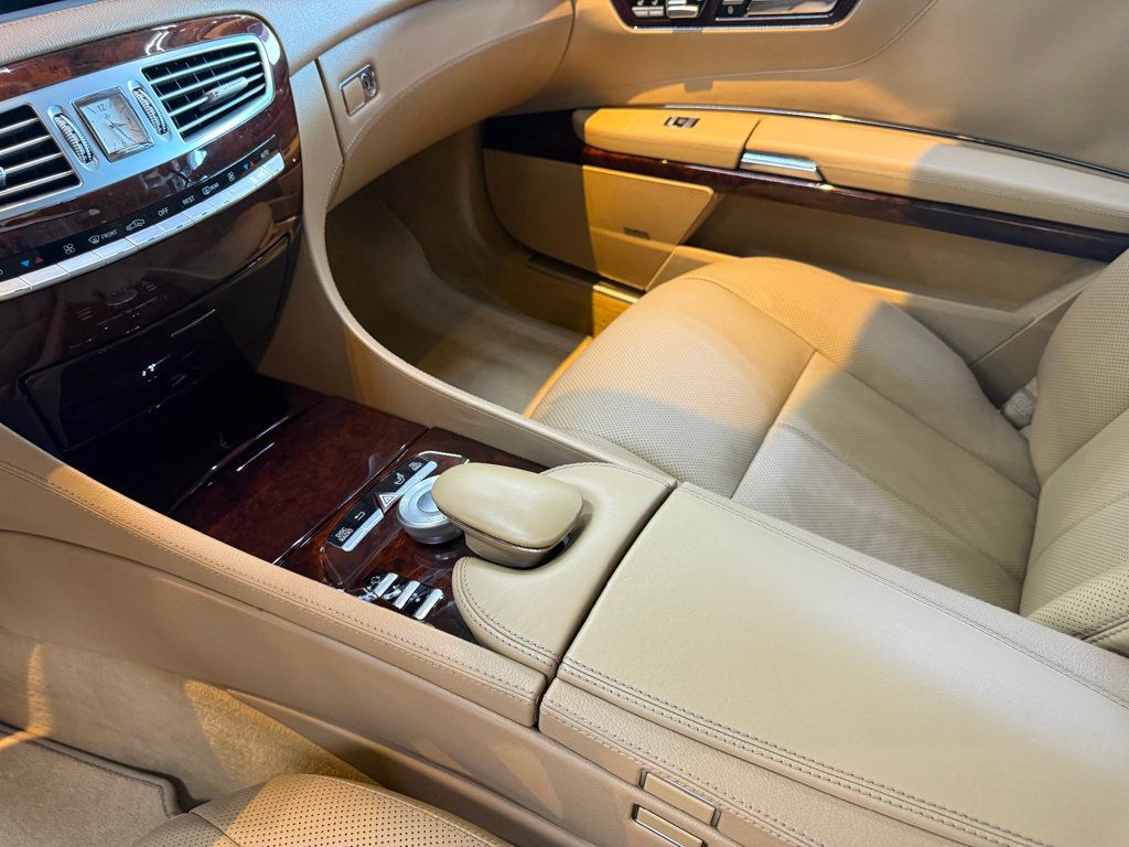 2008 Mercedes Benz CL 550 photo 37