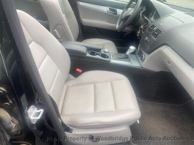 2008 Mercedes-Benz C-Class C300 4dr Sedan 3.0L Sport 4MATIC - 23026546 - 5