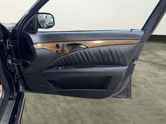 2008 Mercedes-Benz E-Class 4dr Sedan 6.3L AMG RWD - 23019483 - 31