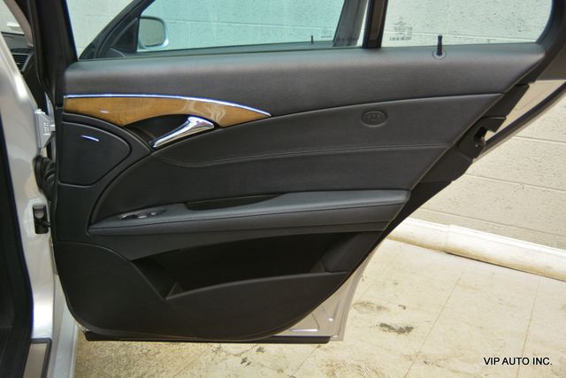 2008 Mercedes-Benz E-Class E350 4dr Sedan Sport 3.5L 4MATIC - 23005702 - 9