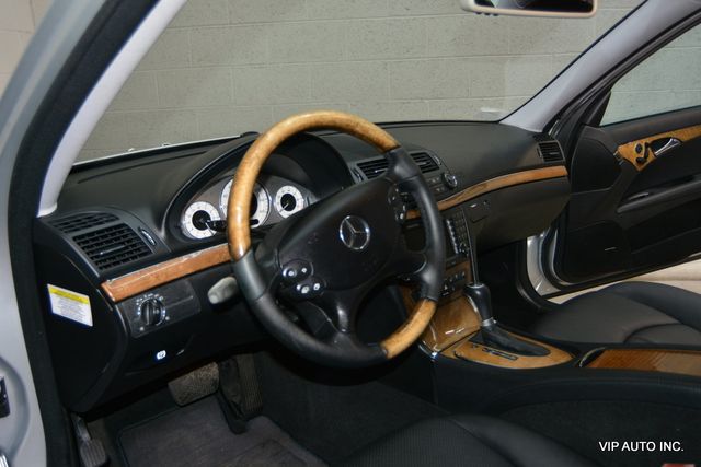 2008 Mercedes-Benz E-Class E350 4dr Sedan Sport 3.5L 4MATIC - 23005702 - 10