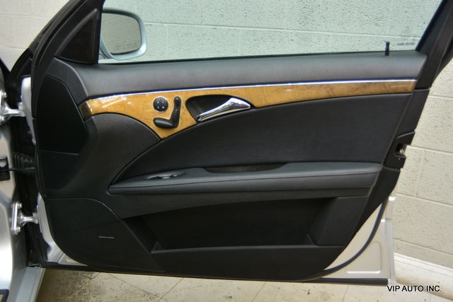 2008 Mercedes-Benz E-Class E350 4dr Sedan Sport 3.5L 4MATIC - 23005702 - 7