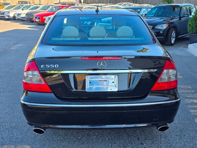 2008 Mercedes-Benz E-Class E550's photo