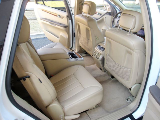 2008 Mercedes-Benz R-Class R320 4dr 3.0L CDI 4MATIC - 22995917 - 29