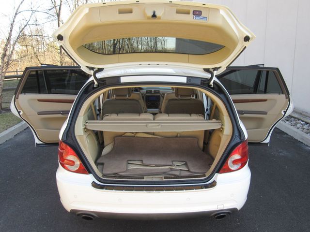 2008 Mercedes-Benz R-Class R320 4dr 3.0L CDI 4MATIC - 22995917 - 32