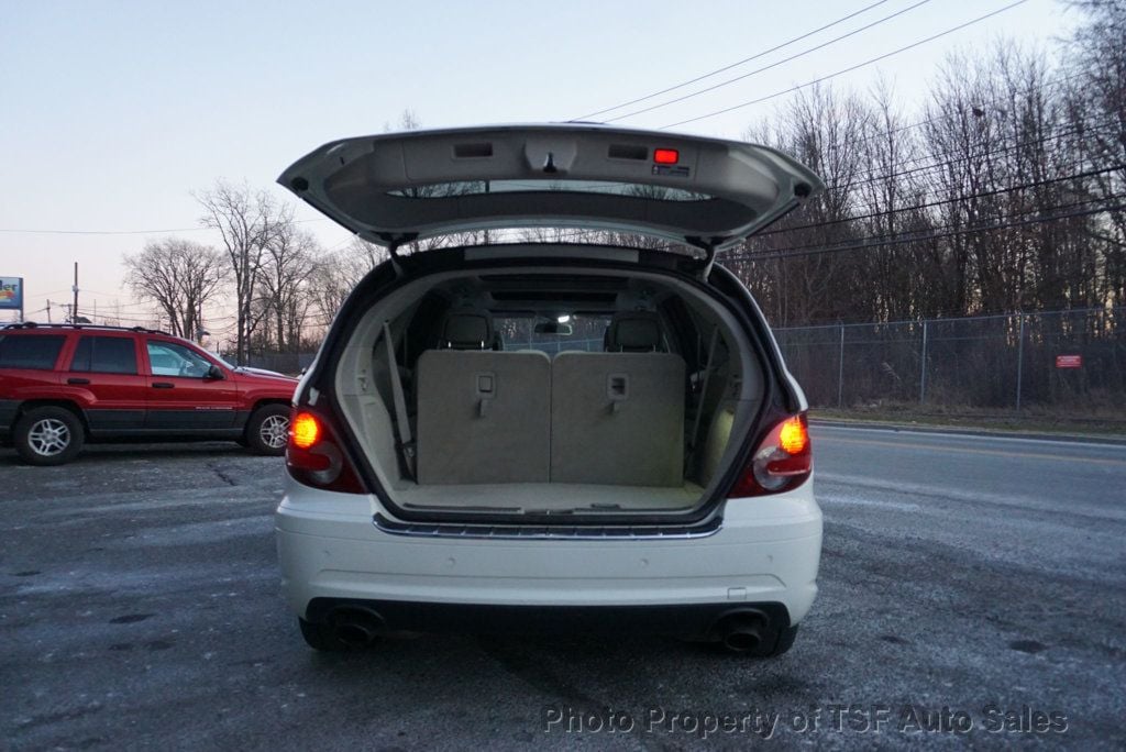 2008 Mercedes-Benz R-Class R350 4dr 3.5L 4MATIC REAR DVD PANO ROOF NAVI REAR CAMERA 3RD ROW - 22739702 - 34