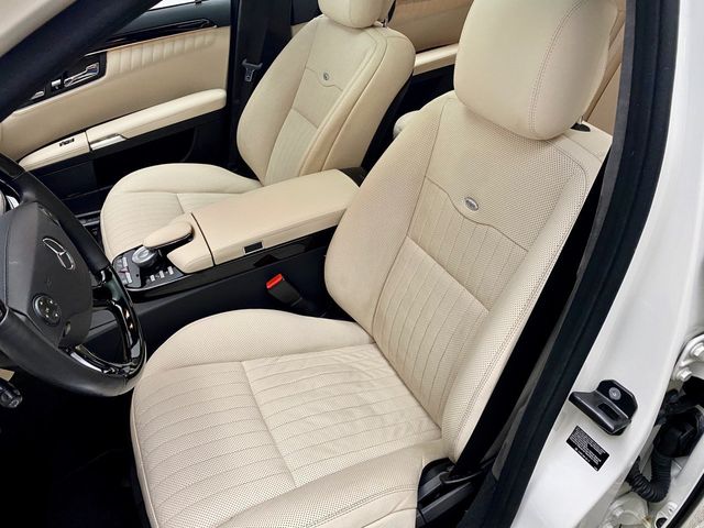 2008 Mercedes-Benz S550 4MATIC 44,887 Miles, V8, 4MATIC, Rare Interior, Extremely well kept,  - 21041014 - 14