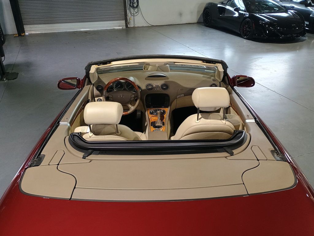 2008 Mercedes-Benz SL-Class SL550 2dr Roadster 5.5L V8 AMG Sport Clean Carfax - 23022366 - 6