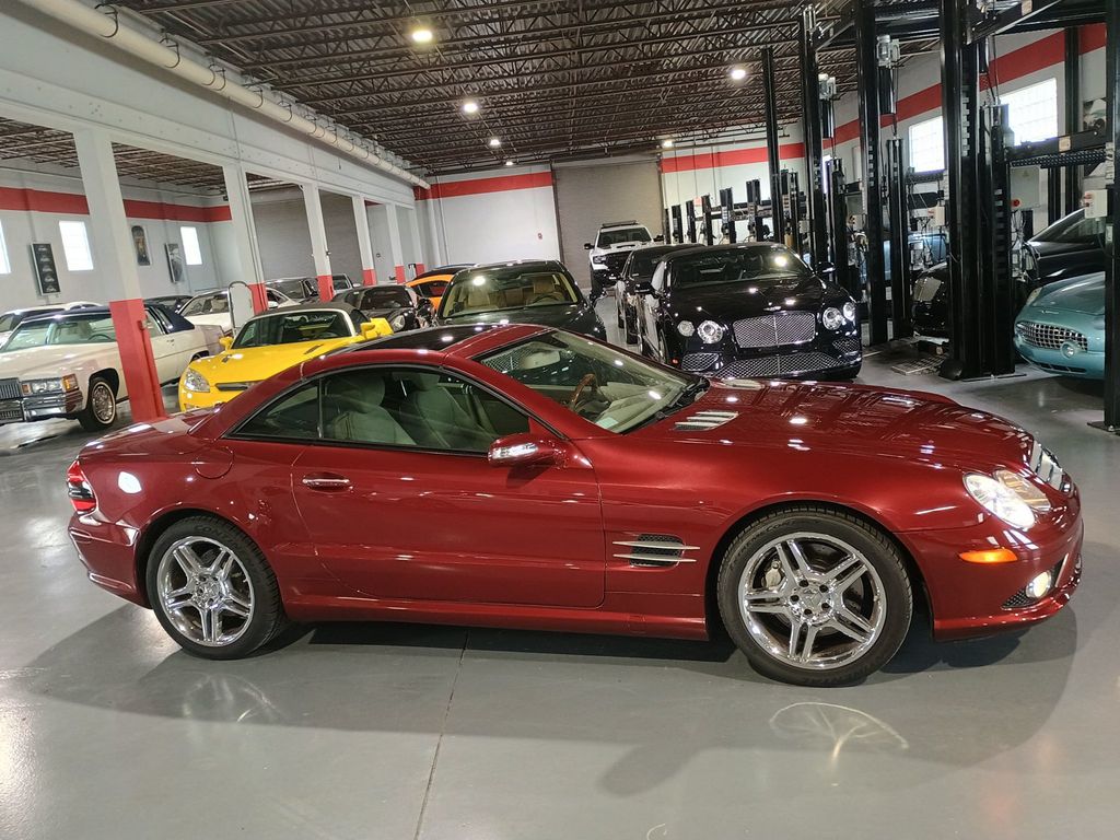 2008 Mercedes-Benz SL-Class SL550 2dr Roadster 5.5L V8 AMG Sport Clean Carfax - 23022366 - 8