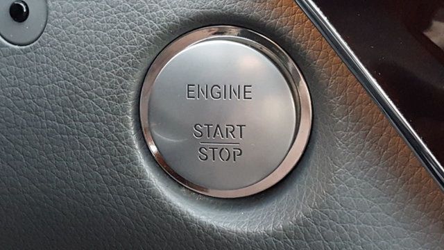 2008 Mercedes-Benz S-Class S550 4dr Sedan 5.5L V8 4MATIC - 18516269 - 23