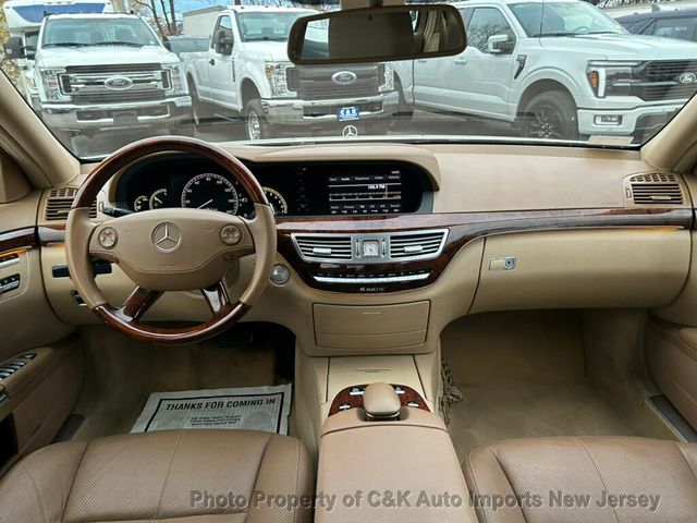 2008 Mercedes-Benz S-Class S550 4dr Sedan 5.5L V8 4MATIC - 22944681 - 36