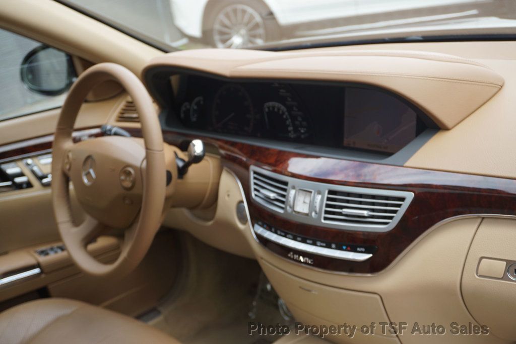 2008 Mercedes-Benz S-Class S550 4dr Sedan 5.5L V8 4MATIC - 22860791 - 19