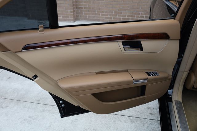 2008 Mercedes-Benz S-Class S550 4dr Sedan 5.5L V8 RWD - 22958238 - 15