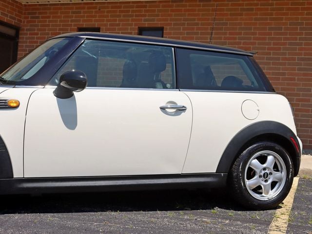 2008 MINI Cooper Hardtop 2 Door Cold Weather / Panoramic Roof - 23050104 - 1