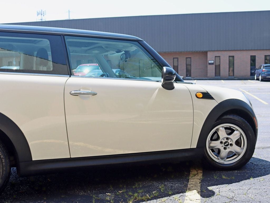 2008 MINI Cooper Hardtop 2 Door Cold Weather / Panoramic Roof - 23050104 - 3
